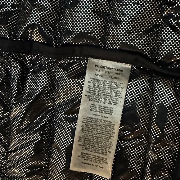 Women’s Columbia Navy Quilted Vest - Picture 6 of 8